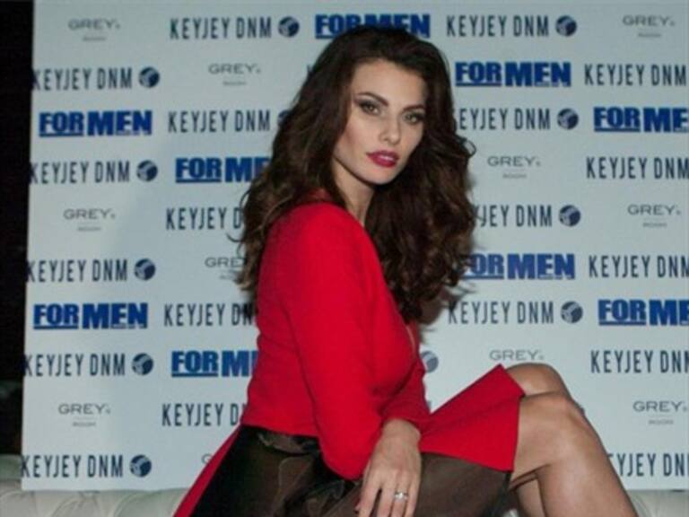 Exnovia de Nico Massú sorprendió con un vestido que deja muy poco a la imaginación