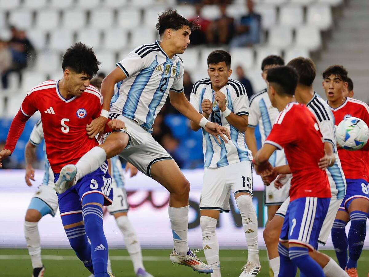 Argentina se proclama campeón de la Copa UC 2025 tras derrotar a Chile en la final