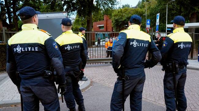 TILBURG, NETHERLANDS - SEPTEMBER 24: Police at the stadium of willem II during the UEFA Europa League match between Willem II v Glasgow Rangers at the Koning Willem II Stadium on September 24, 2020 in Tilburg Netherlands (Photo by Geert van Erven/Soccrates/Getty Images)