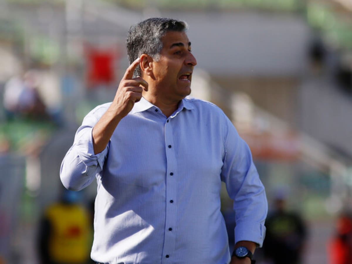 Escobar no se olvidó de Galíndez tras el triunfo sobre Unión: «La U tiene dos extraordinarios arqueros. Uno mundialista y uno que vestirá la Roja»