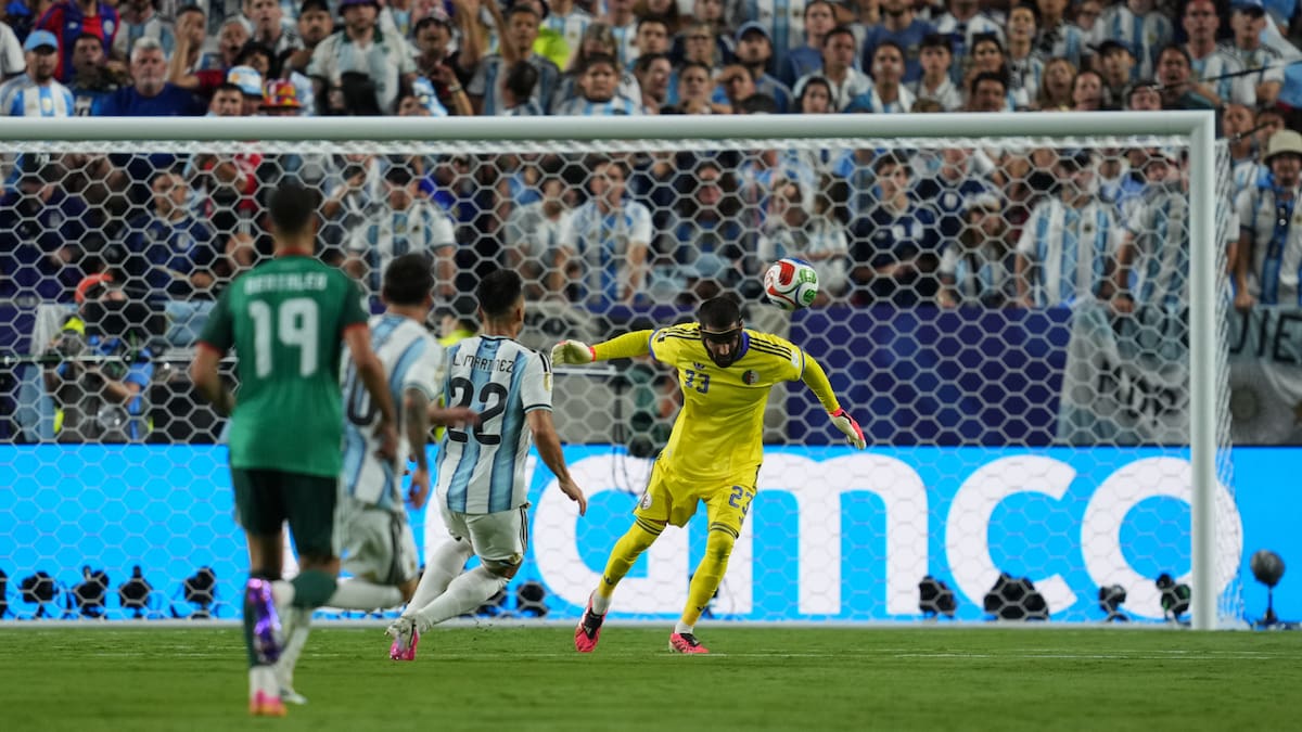 El video de Luca Zidane, arquero de Argelia, que se viralizó tras su espantoso partido ante Argentina en el Mundial