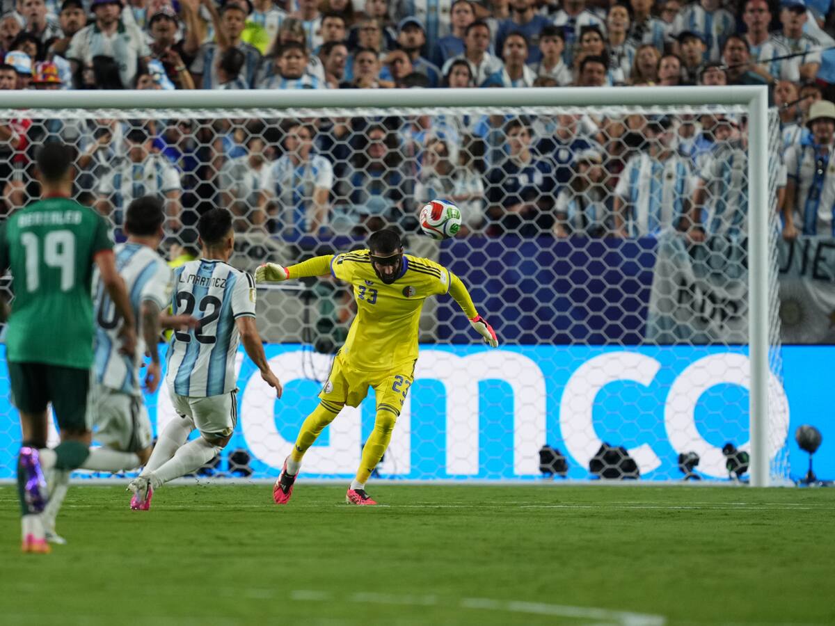 El video de Luca Zidane, arquero de Argelia, que se viralizó tras su espantoso partido ante Argentina en el Mundial