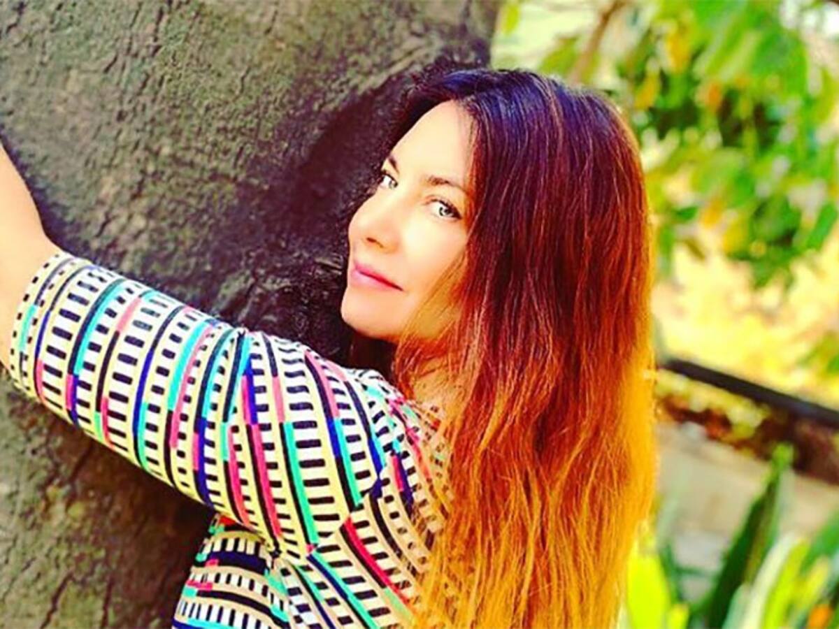 Puzzles, cama elástica y lectura: Así son los días de cuarentena de Mónica Godoy y su familia