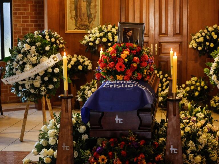 Presidente Boric y dirigentes políticos asisten al velorio de Belisario Velasco