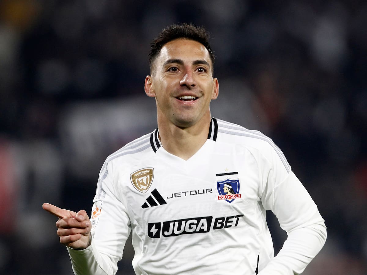 Alarma en Colo Colo: un gigante de Argentina viene a la carga por Javier Correa
