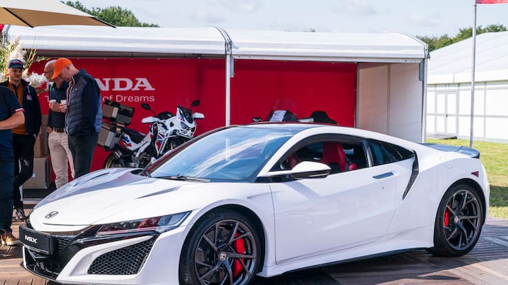 Gobierno de Japón reconoce que se están fusionando dos famosas marcas automotrices