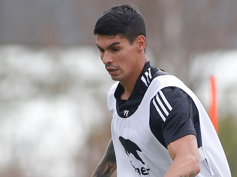 Erick Wiemberg pide que Colo Colo no caiga: "Lucero es importante, pero si no está, el equipo tiene que seguir estando fuerte"
