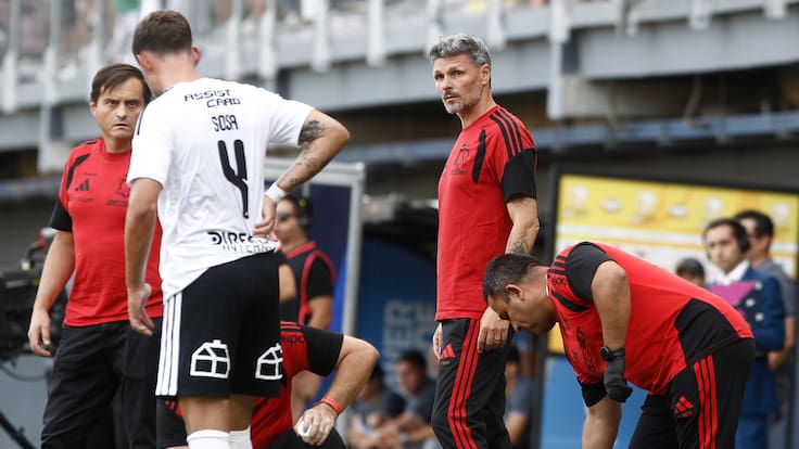 ¿Se preocupa Ortiz? El inesperado golpe que sufrieron los suplentes de Colo Colo tras el triunfo ante Audax Italiano