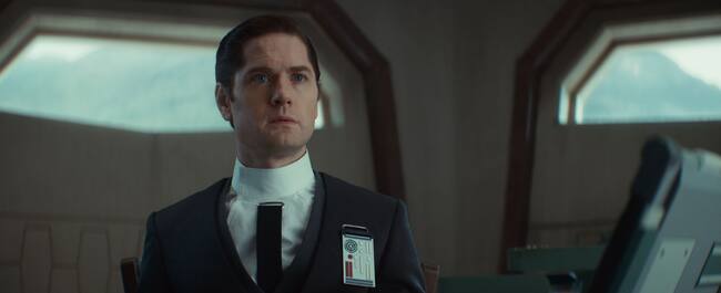 Syril Karn (Kyle Soller) en ANDOR 2 - Disney+