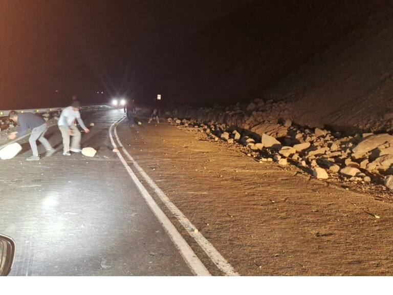 “El más fuerte de los últimos años”: Las primeras imágenes del temblor 7.3 que sacudió al norte de Chile