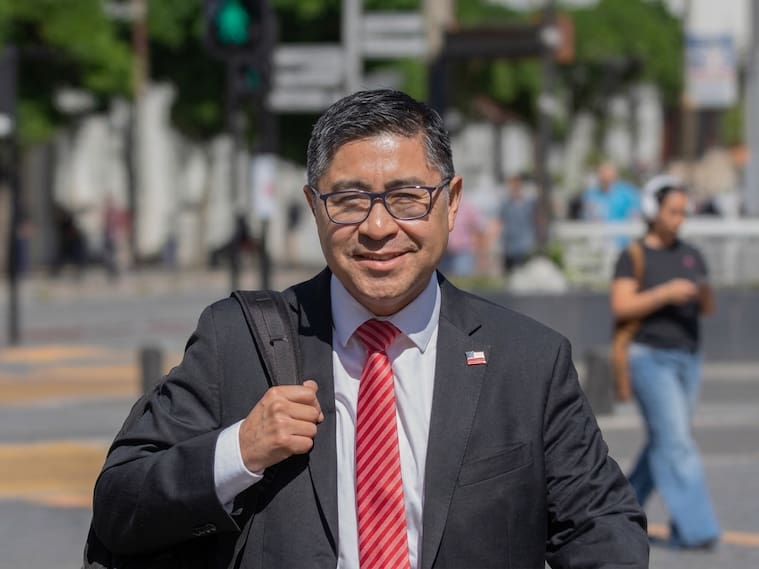 Julio Anativia, delegado presidencial del Biobío