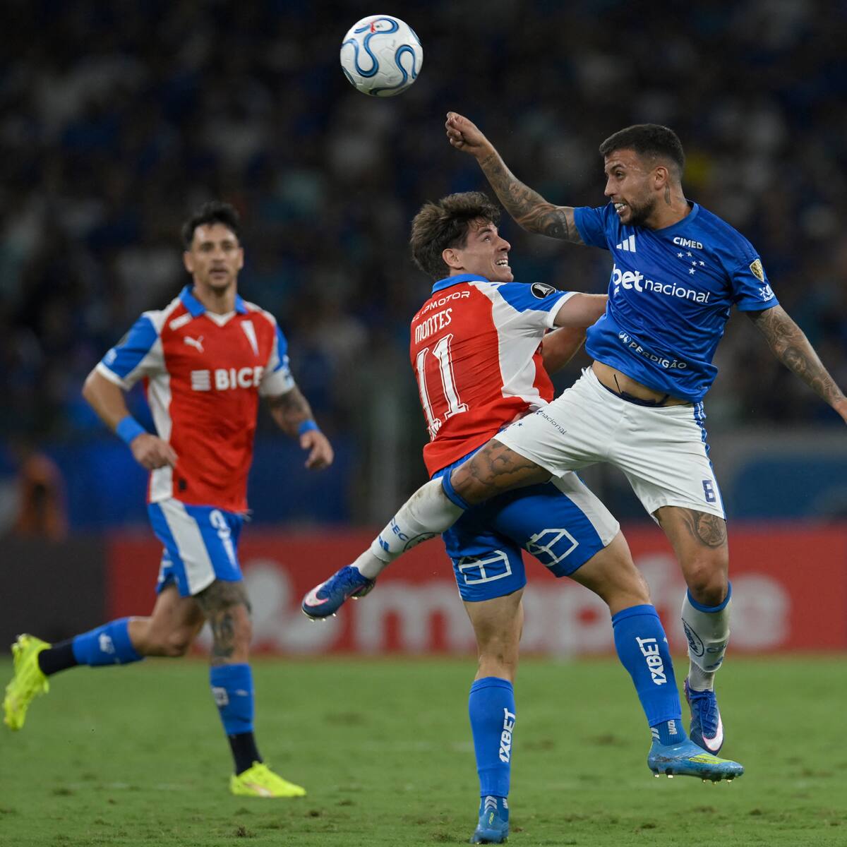 La UC logra la hazaña en Brasil: vence en el epílogo a Cruzeiro y vuelve a soñar en la Copa Libertadores