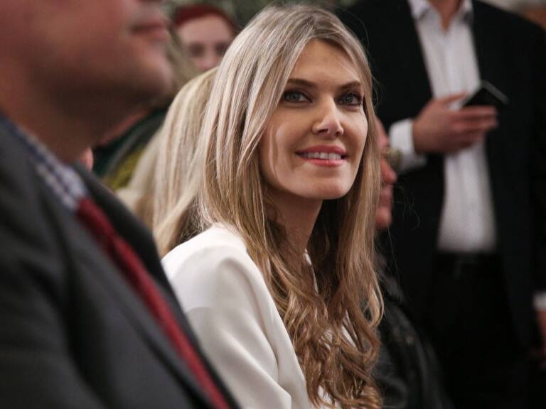 Eva Kaili, vicepresidenta del Parlamento Europeo, es destituida tras ser acusada de recibir sobornos de Qatar