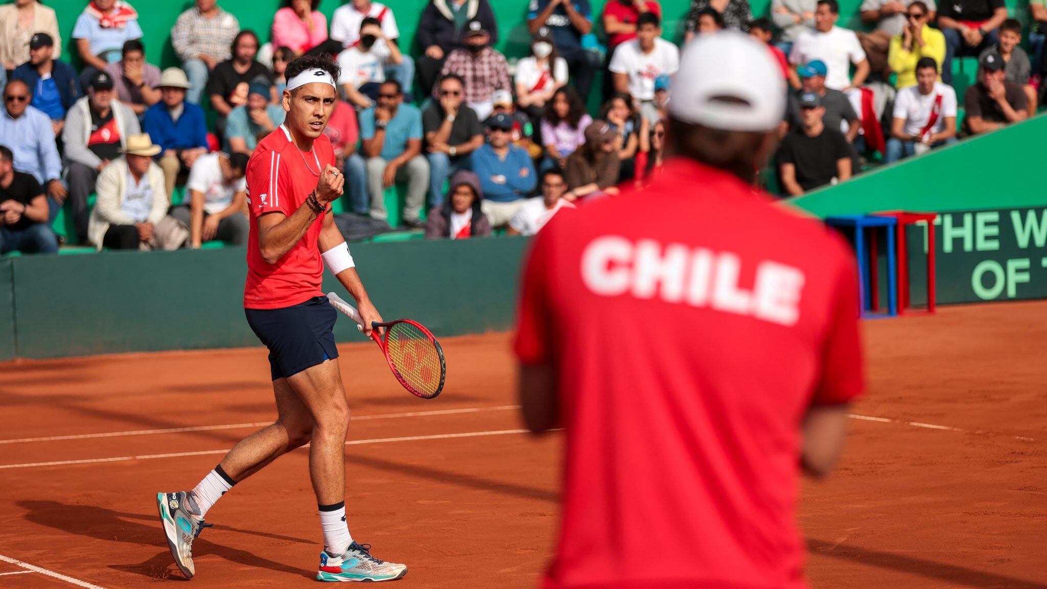 Copa Davis: Alejandro Tabilo le da el primer punto a Chile ante Perú
