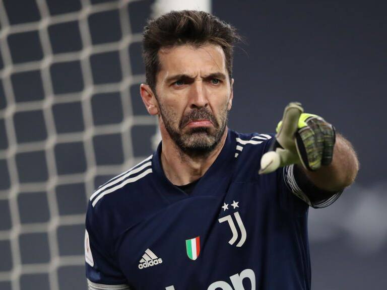 Gigi para rato: Juventus renovaría por un año más el contrato de Gianluigi Buffon