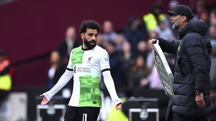 El tenso cruce entre Mohamed Salah y Jürgen Klopp en empate de Liverpool | Getty Images