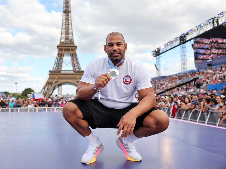 “Uno siempre quiere un poquitico más”: Yasmani Acosta y su mesura tras finalizar el año como el número 1 del mundo en la lucha grecorromana