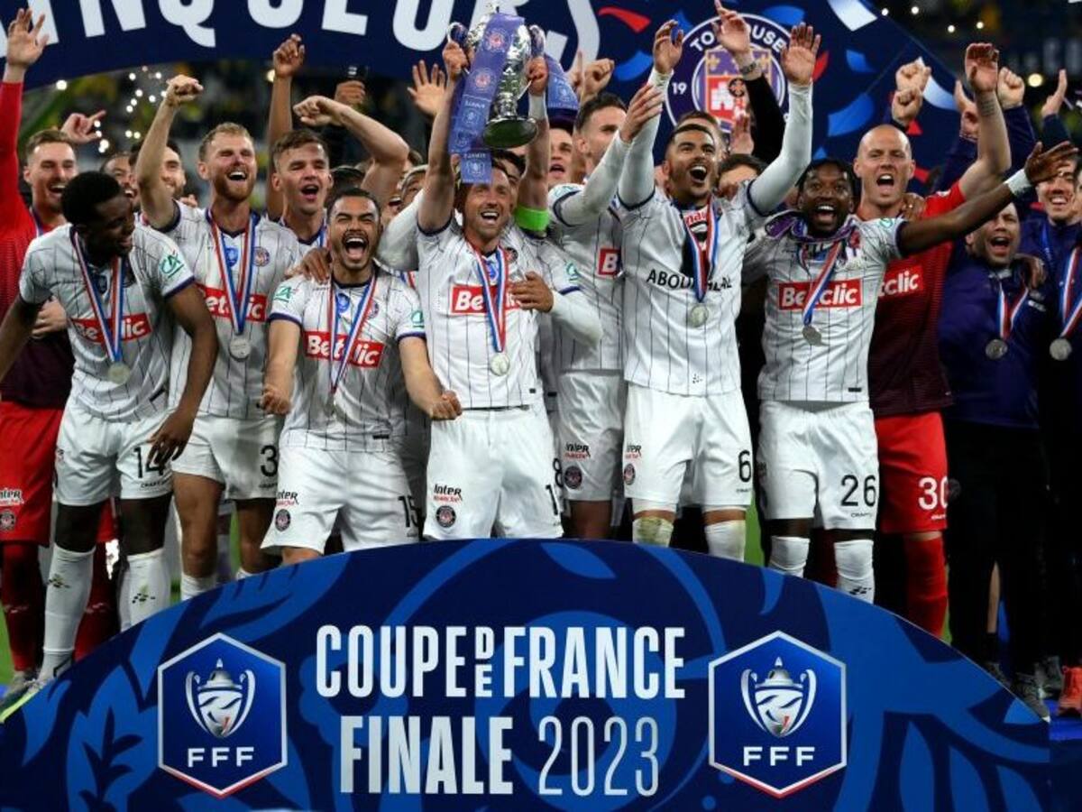 «Lo hermosa que estás»: Gabriel Suazo se coronó campeón de la Copa de Francia con el Toulouse
