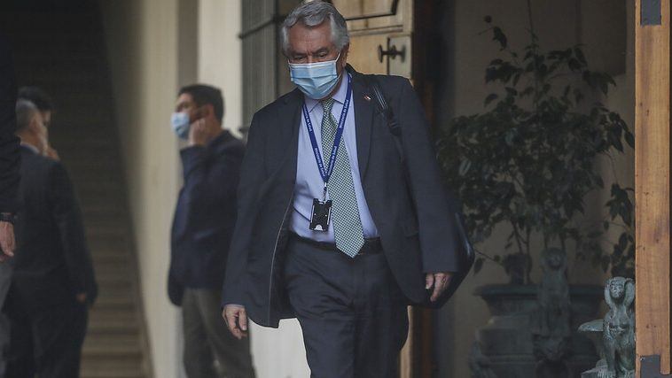 Ministro Enrique Paris