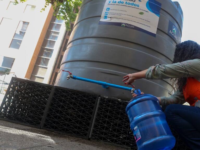 Corte de agua en Santiago