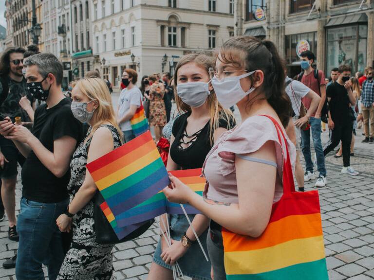 Marcha por el Orgullo en pandemia en Polonia
