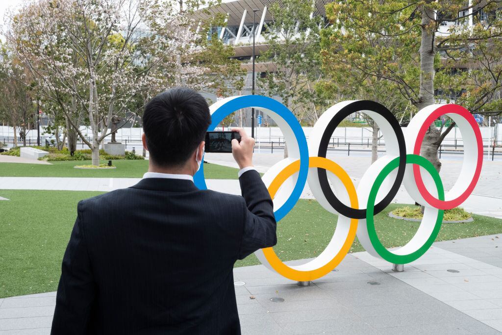 El logo de los Juegos Olímpicos en la ciudad de Tokio