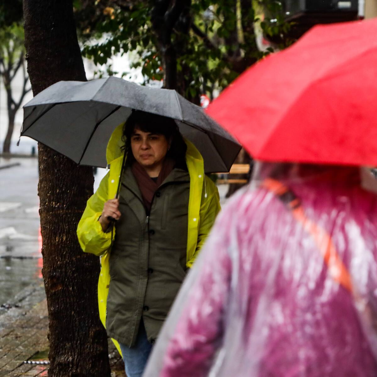 ¿Cuántos días durará la lluvia en Santiago? Esto dice el pronóstico del tiempo ante la seguidilla de sistemas frontales
