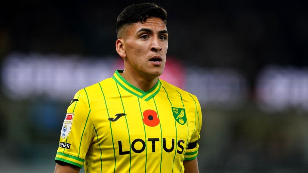 Marcelino Núñez suma minutos en la goleada de Norwich City al Coventry