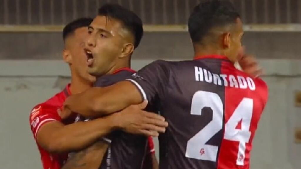 Deportes Antofagasta golea a San Marcos de Arica y se instala como escolta de San Luis en la Primera B
