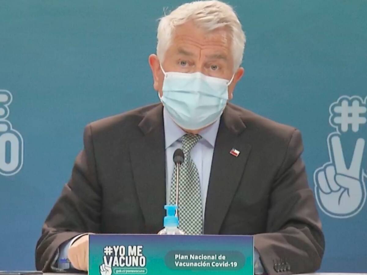 Ministro Paris por aumento de casos de Covid-19 en la RM y otras regiones: «El tiempo de vacaciones, de no cuidarse ya terminó»
