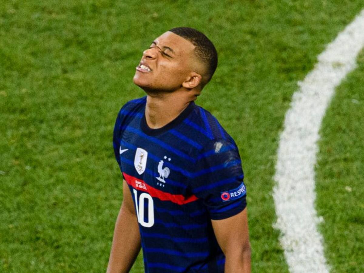El mensaje de Pelé en apoyo a Kylian Mbappé tras la eliminación de Francia en la Eurocopa: «¡Mantén la cabeza en alto!»
