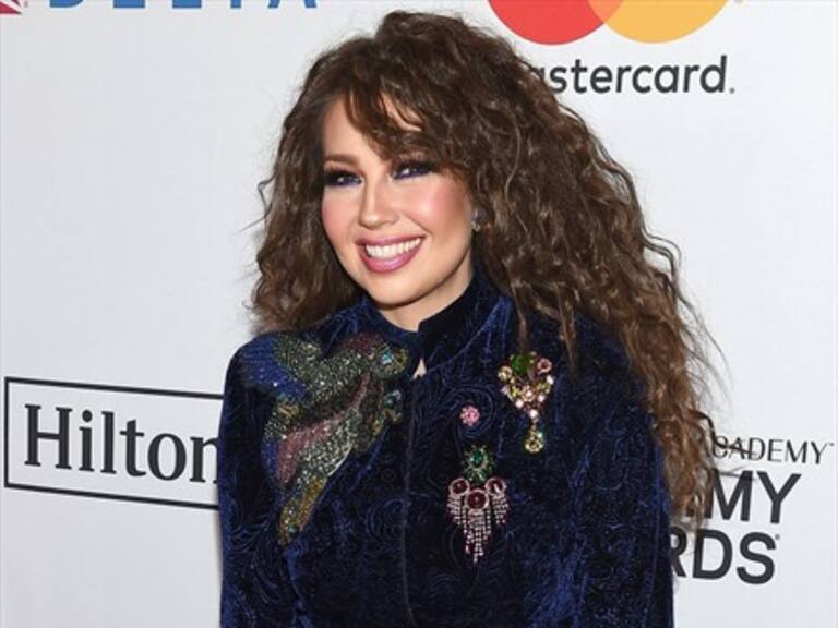 Thalia sorprendió con imagen al natural sin maquillaje