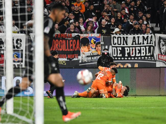 Cobreloa festejó en Macul ante Colo Colo | Agencia Uno