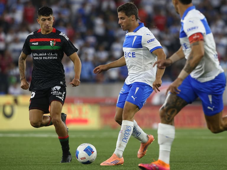 Universidad Católica derrota a Palestino en Las Condes por la Liga de Primera