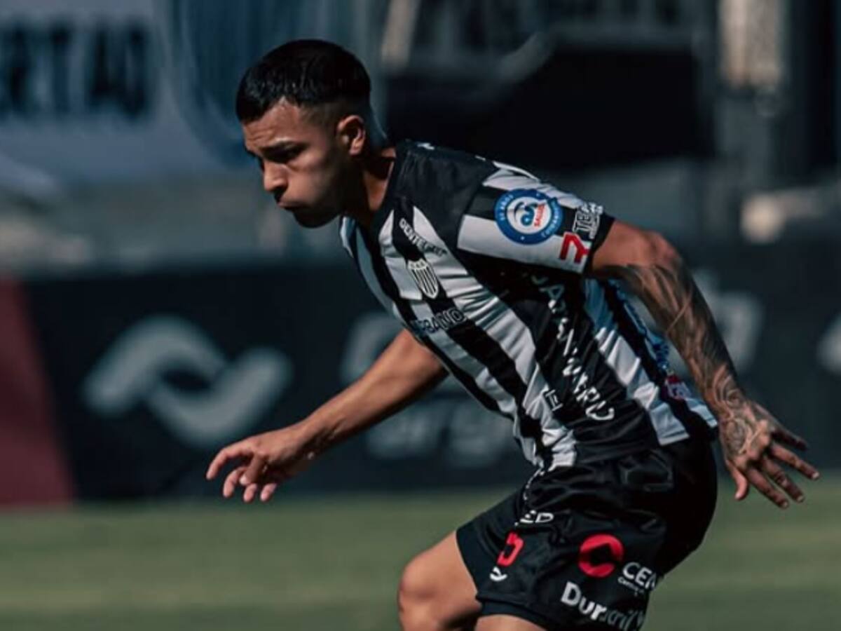 Sorpresa en el mercado: O’Higgins ficha a joven volante del ascenso argentino para el 2025