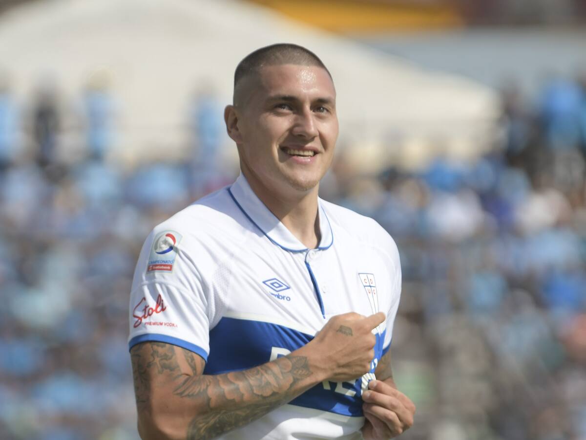 La UC y Nicolás Castillo podrían reactivar sus conversaciones tras la salida de Diego Valencia a Italia