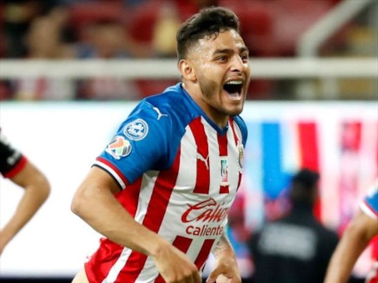 Futbolista de Chivas de Guadalajara fue multado por celebrar un gol bajándose los pantalones