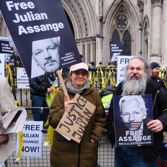 Reino Unido: abogados de Julian Assange denuncian motivos políticos para su extradición a Estados Unidos