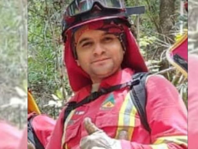 Jefe de brigada muere por combate a incendios forestales: quién era Juan Saéz, fallecido trabajador de Conaf de 29 años