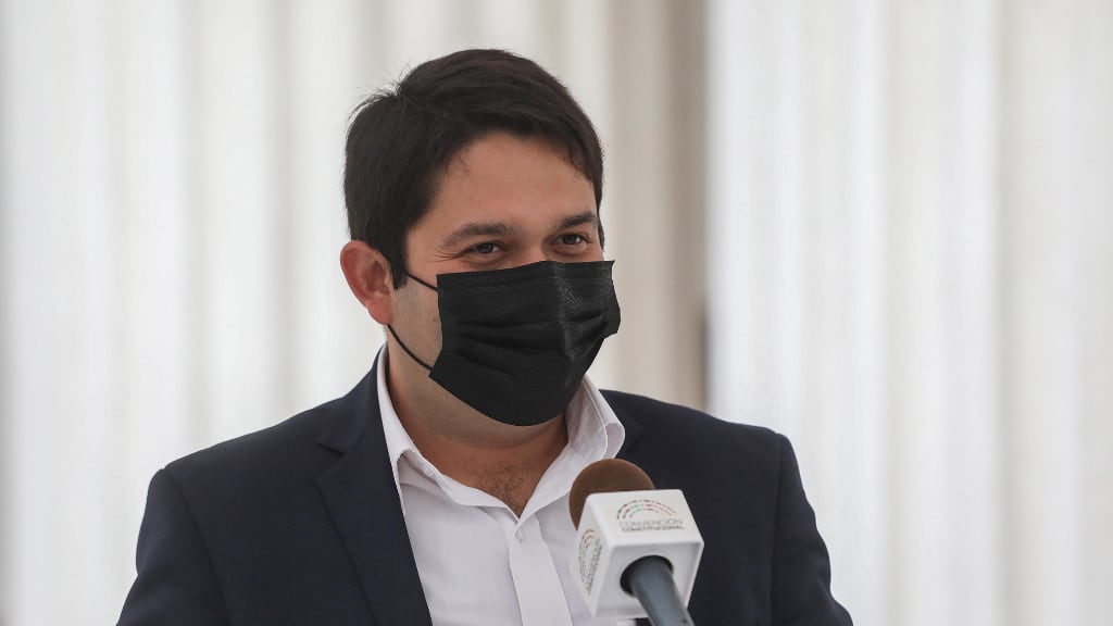 César Valenzuela