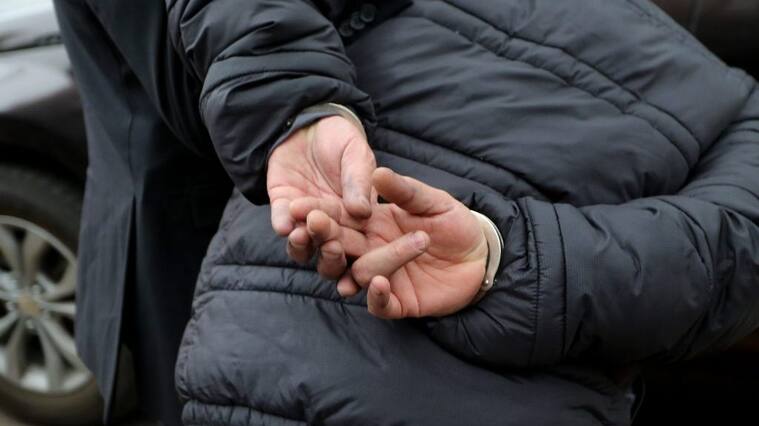 25 de ABRIL de 2019/SANTIAGOLa Bicrim de Providencia de la PDI, detuvo a tres sujetos que cometieron estafa teléfonica por medio del método conocido como el "Cuento del Tío", quienes lograron que una víctima les hiciera dos transferencias electrónicas por un monto cercano a los 500 mil pesos.
FOTO: HANS SCOTT/AGENCIAUNO