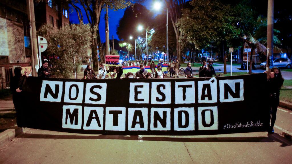 Ciudadanos denuncian la violencia de los agentes estatales en Colombia