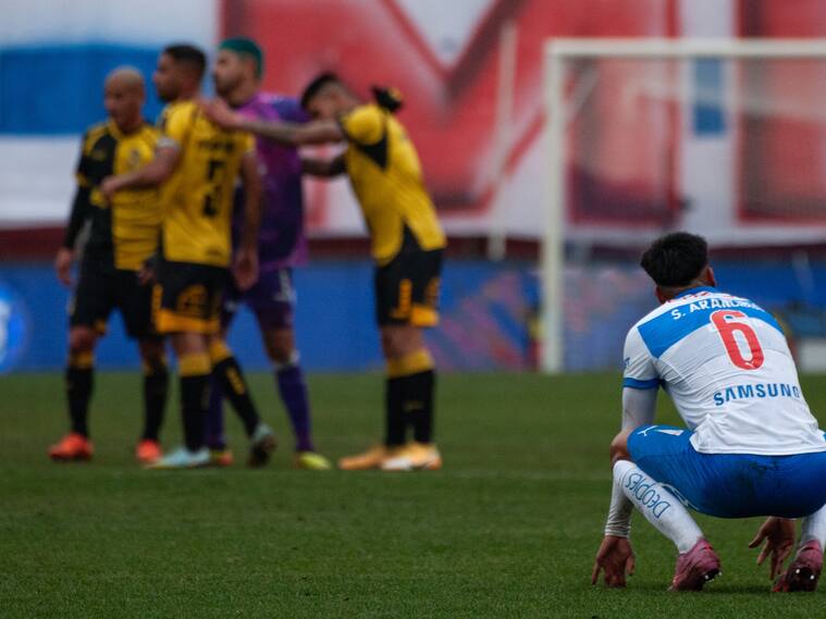 Coquimbo Unido festeja la goleada sobre la UC