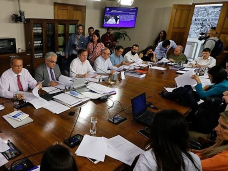 La Comisión de Constitución de la Cámara aprobó la paridad de género para el proceso constituyente