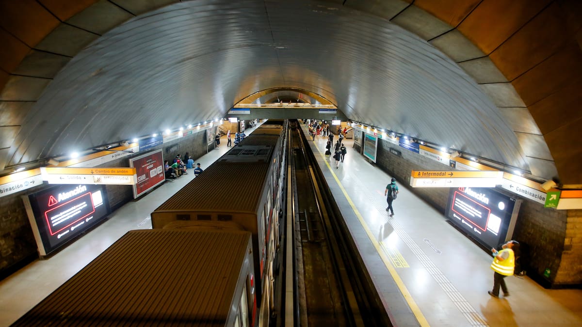 Metro cerró cuatro estaciones de Línea 1: servicio ya fue restablecido