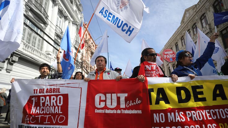 Este es el nuevo monto del sueldo mínimo en Chile que exigirá la CUT al término del gobierno de Boric