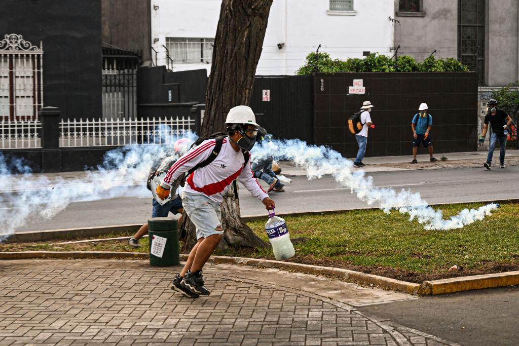 La represión a las protestas en Lima contra el gobierno interino del Perú