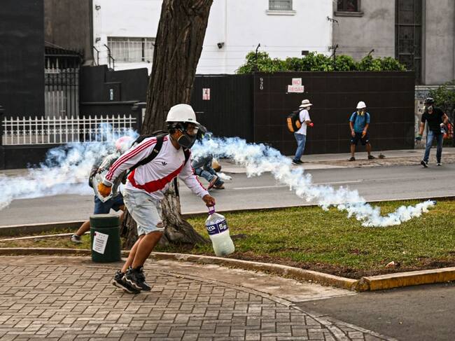 La represión a las protestas en Lima contra el gobierno interino del Perú