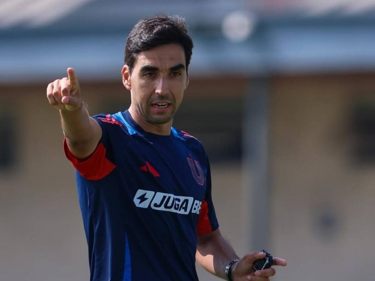 Meneghini recupera a un jugador para el debut de la U en el Campeonato: “Ya estoy habilitado para jugar”