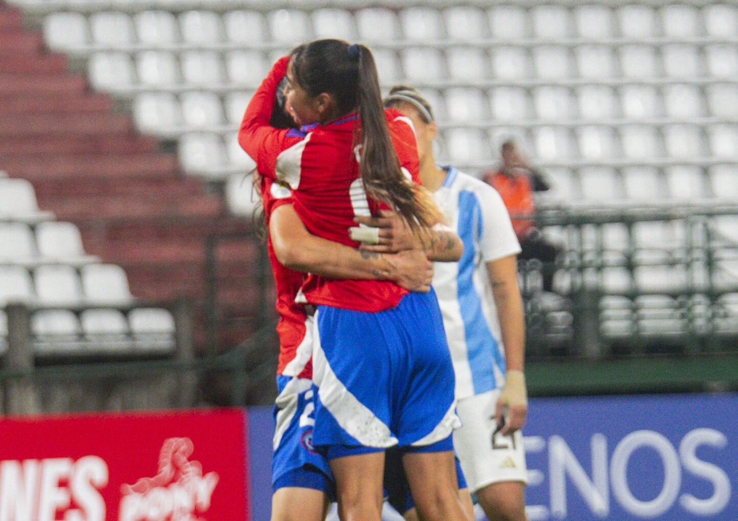 La Roja avanzó en el Sudamericano Femenino Sub 17 | X: La Roja